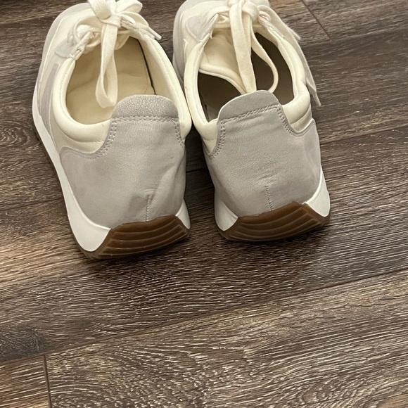 MIA Gray Athletic Shoes for Women - Picture 5 of 6